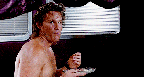 overboard,kurt russell,nsfw,movies,old,eat,male,goldie hawn,no shirt,gerard butler