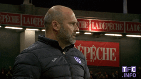 soccer,worried,nervous,coach,stress,concerned,ligue 1,coaching,anxious,toulouse fc,tfc,distressed,dupraz,anguished