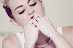 miley cyrus,twerking,we cant stop,its late and im rambling,fashion beauty