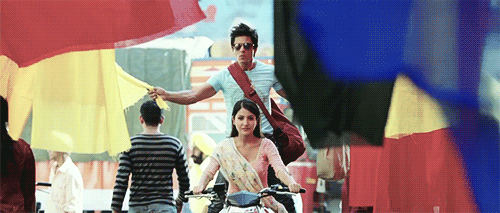 rab ne bana di jodi,bollywood,shah rukh khan,shahrukh khan,bollywood2,anushka sharma,nisa,i am currently obsessed over this movie,not even sorry anymore,cue dhoom playing in the background
