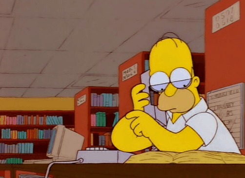 Call gif. Гомер с фонариком. Гомер симпсон набирает номер телефона. Симпсоны зацикленная гиф. Гомер симпсон с фонариком.