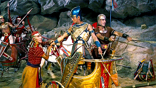 yul brynner,charlton heston,the ten commandments,movies,old hollywood,classic hollywood,anne baxter,cecil b demille,movies i like,debra paget
