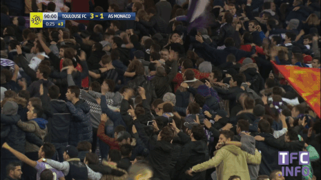 happiness,reaction,happy,sports,soccer,jump,fans,jumping,enjoy,stadium,stand,ligue 1,toulouse fc,tfc,supporters