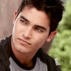 Animated GIF: tyler hoechlin download 7th heaven.