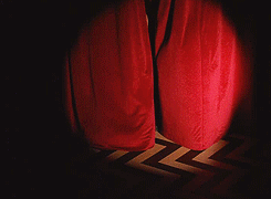 twin peaks,dale cooper,leland palmer,dancing,other,bob,laura palmer,small,spotlight,black lodge,swaying,little man from another place,annie blackburn,windom earle