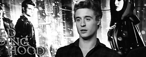 max irons,movies,crackship,lily collins,the no nail oath
