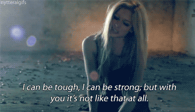 Глупая девочка просто хочет счастья. Wish you were here Аврил Лавин. Гифка ты здесь. Avril Lavigne клип 2000х i Wish you. Я тебя хочу гифки девушке.