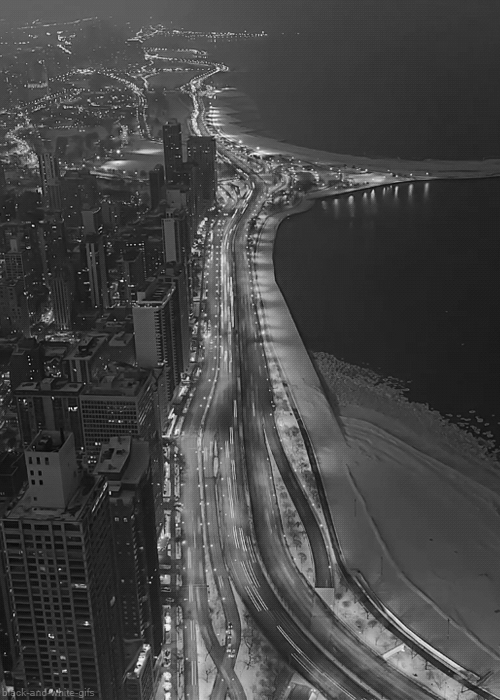 black and white,landscape,traffic,chicago,eateries