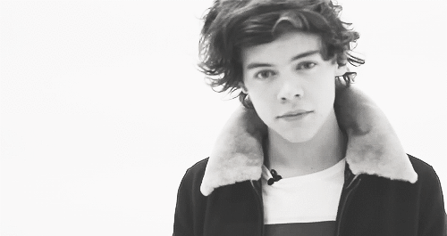 harry styles hot,harry styles,one direction,dark,harry,oh my god,right in the feels