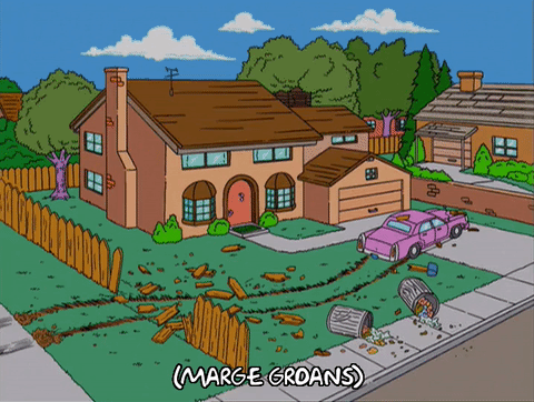 simpsons car,wrecked,episode 15,car,season 15,accident,wreck,yard,15x15,simpsons house