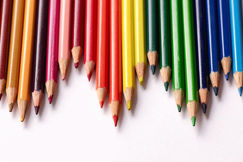 Карандаши цветные. Рисование карандашом. Цветные карандаши на белом фоне. Анимированный карандаш. День цветных карандашей картинки
