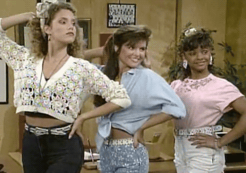 kelly kapowski,lisa turtle,saved by the bell,90s,girls,style,90s kid,jesse spano