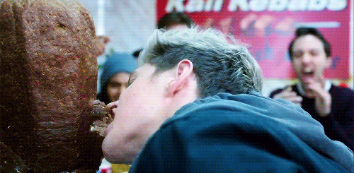 love,one direction,eyes,eating,niall horan