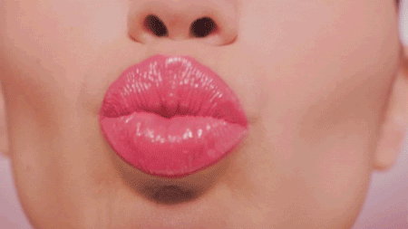 kiss,fast,lipstick,pink lipstick