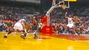 michael jordan,basketball,nba,1990s,dunk,chicago bulls,foul,042992,10 stair