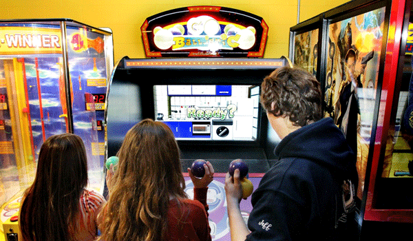gaming,sports,arcade,video,games,play,our,at,north,ma,gamezone,andover,woburn,lasercraze