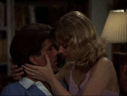 Animated GIF: shelley long cheers ted danson.