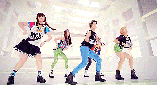 luna,krystal,sulli,electric shock,sorry for my bad,fx1,i dont know why this came out grai