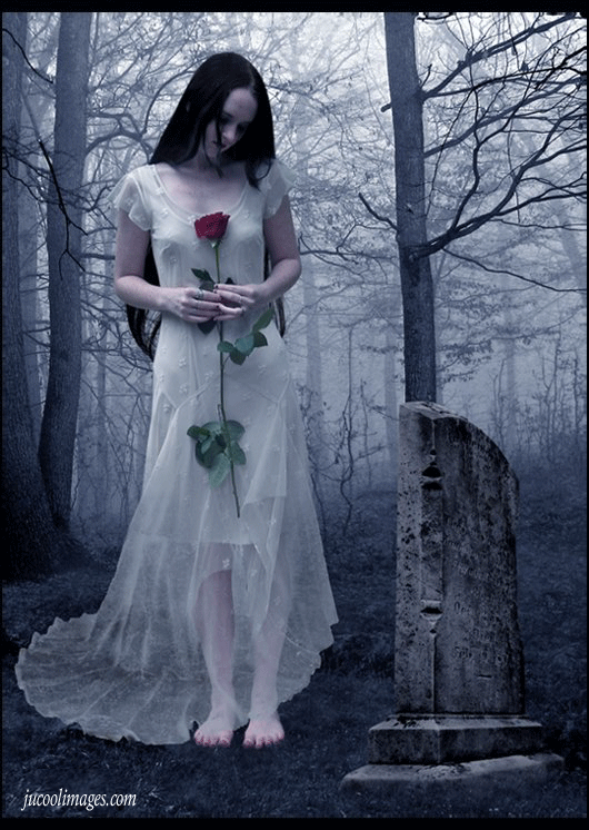 Кладбище готов. Девушка на кладбище Готика. Гот на кладбище. Гот девушка на кладбище. Призрак женщины.
