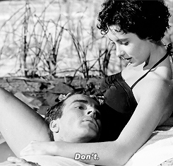 elizabeth taylor,montgomery clift,film,george stevens,a place in the sun