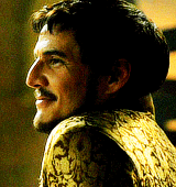 oberyn martell,pedro pascal,happy,smile,game of thrones,got,smiling,smirk,smig