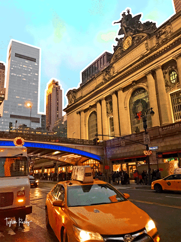 new york,manhattan,black and white,rain,city,sky,nyc,street,sunset,clouds,stripes,rainy,train station,grand central