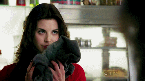 Ори гиф. Meghan Ory gif. Meghan Ory and Eric Lansher gif. Меган Робертс горя'''''''''. Meghan Ory gif HD.