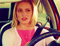 quinn fabray,on my way,glee,driving,dianna agron,texting,glee quinn,weekgifd