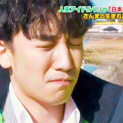 seungri,my 2,most noted,how can you eat that omg,its amazing how you worked so hard for shows