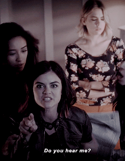 angry,pretty little liars,pll,game on charles,emily is so calm