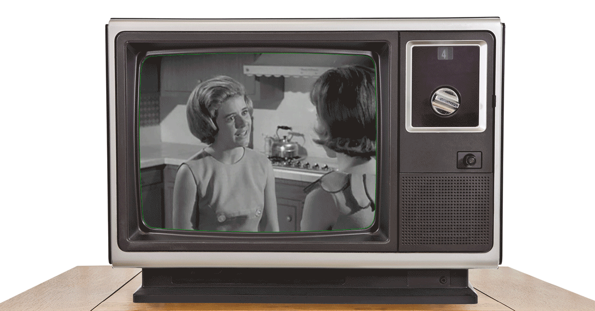 Переключи телевизор на телевидение. Старинный телевизор. Телевизор анимация. Гифка телевизор. Старый телевизор gif.