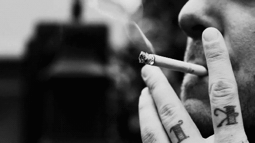 tattoo,smoking