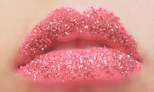 lovey,makeup,make up,mouth,red,girl,pink