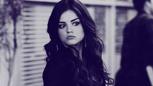 laughing,girl,smile,perfect,pretty,pretty little liars,pll,great,lucy hale,aria montgomery,oo,love her,karen lucille hale