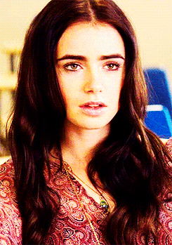 lily collins,the english teacher