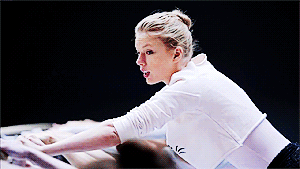 taylor swift,shake it off,taylor alison swift,style,music videos,i dont know if my caption makes sense