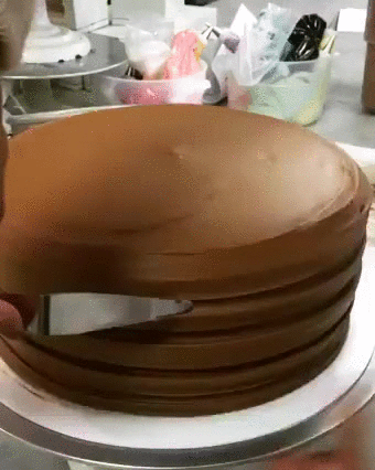 cake,satisfying