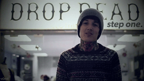 oliver sykes smile,music,celebrities,oliver sykes,drop dead,drop dead clothing