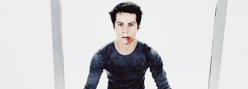 Tw s teen wolf dylan o brien GIF.