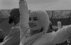 insane,black and white,suicide squad,harley quinn,margot robbie,dc comics,daddys lil monster