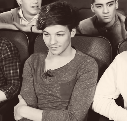 louis,tv,cute,one direction,1d,lovey guy,louis tomlinson lovey,one direction 1d