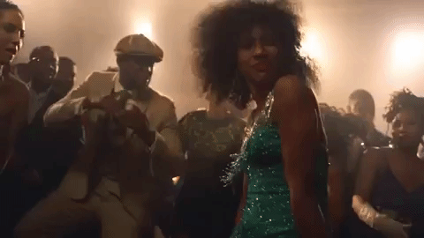 Клип с танцующими. Темнокожие на вечеринке. Афра амереканкц из клипа. Темнокожие девушка танцует. Афроамериканцы танцуют в клипе.