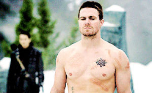 arrow,oliver queen,stephen amell hunt,stephen amell