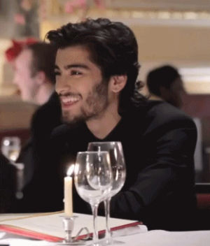 laugh,love,zayn malik,handsome,lovey,one direction,1d,perfect,tongue,zayn,dinner,night changes