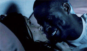 black love,good night kiss,kiss couple love,kiss in bed,this is us,beth,couples kissing,randal,couple kiss