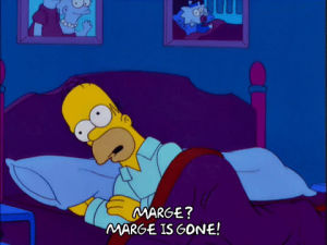 evening,homer simpson,episode 9,scared,season 13,bed,questioning,pillow,13x09