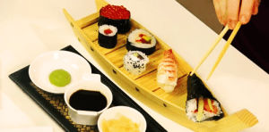 sushi,food,sushi roll,foods,japanese food,food drink