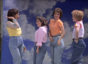 mom,mom jeans,mothers day,mothersday,milf,happy mothers day,snl,saturday night live,amy poehler,high five,tina fey,maya rudolph,2000s,moms,rachel dratch