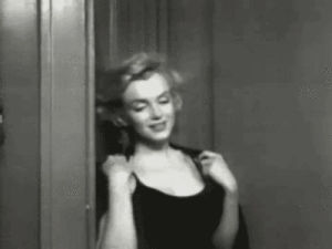 marylin monroe,movie,film,lovey,black and white,vintage,celebrities,retro,model,singer,adorable,blonde,actress,atractive