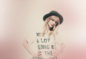taylor swift,yay finally,i didnt add a caption just because